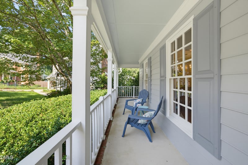 120 Vicksburg Dr, Cary, NC 27513
