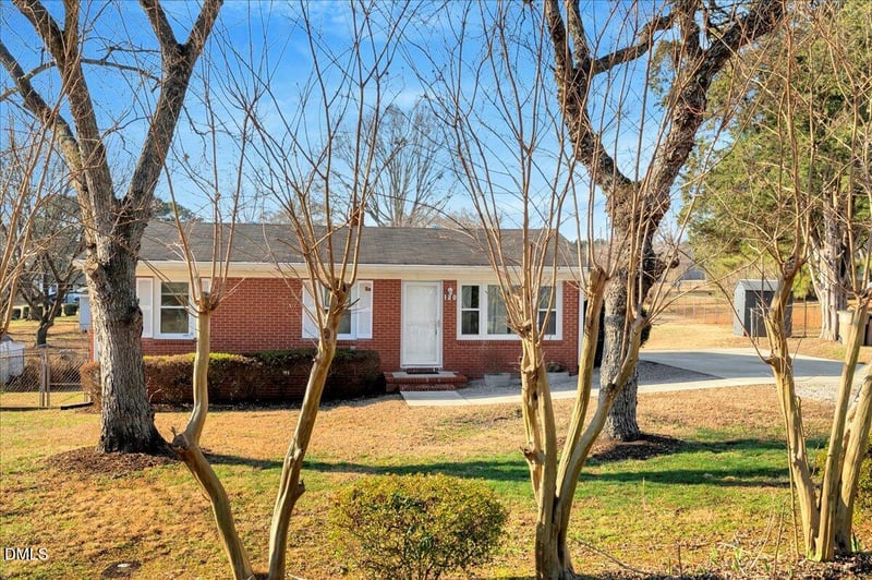 120 Windsor Dr, Wake Forest, NC 27587