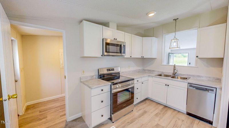 120 Yellington Ln, Roxboro, NC 27574