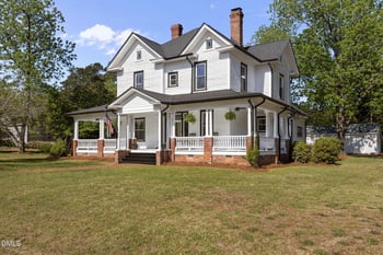 1200 10th St, Lillington, NC 27546