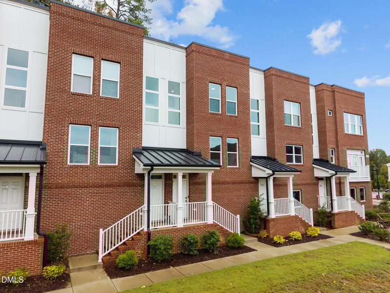 1200 Capability Dr #102, Raleigh, NC 27606