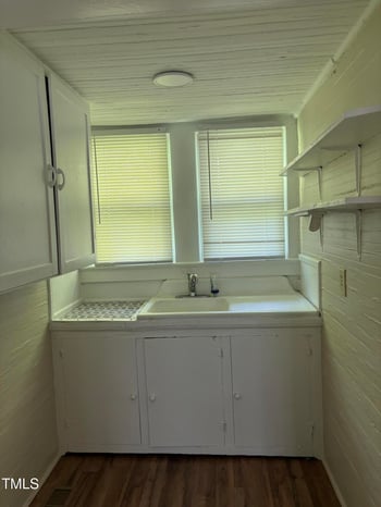 1200 Carolina St, Graham, NC 27253