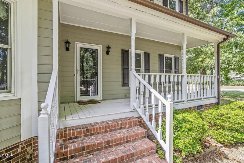 1200 Concordia Ct, Fuquay Varina, NC 27526