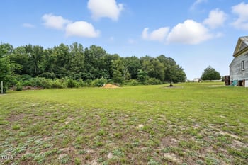 1200 D Morgan Rd, Benson, NC 27504