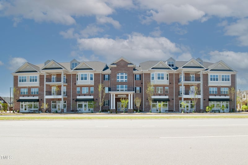 1200 Gathering Park Cir #302, Cary, NC 27519