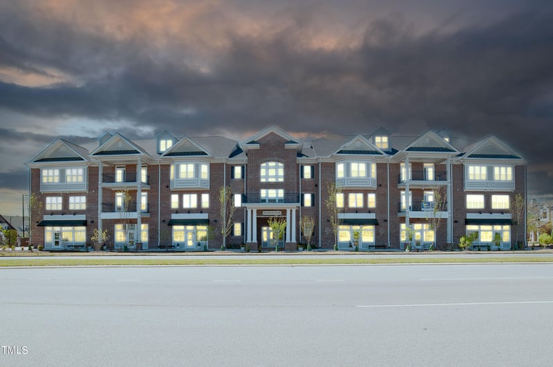 1200 Gathering Park Cir #302, Cary, NC 27519