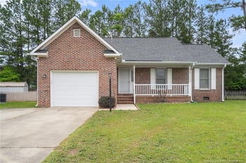1200 Renee Ct, Fayetteville, NC 28314