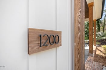 1200 Roosevelt Dr, Chapel Hill, NC 27514