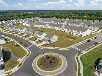 1200 Sidney Creek Dr, Zebulon, NC 27597