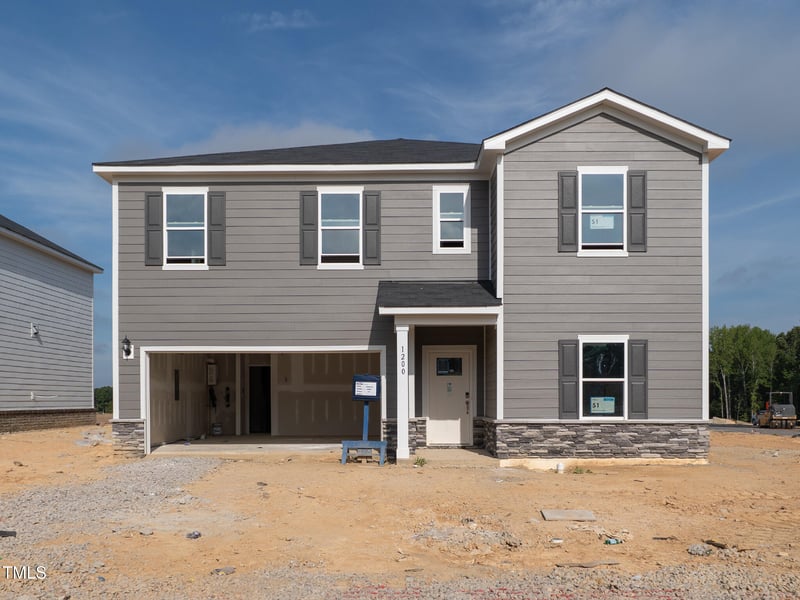 1200 Whitespire Way, Zebulon, NC 27597