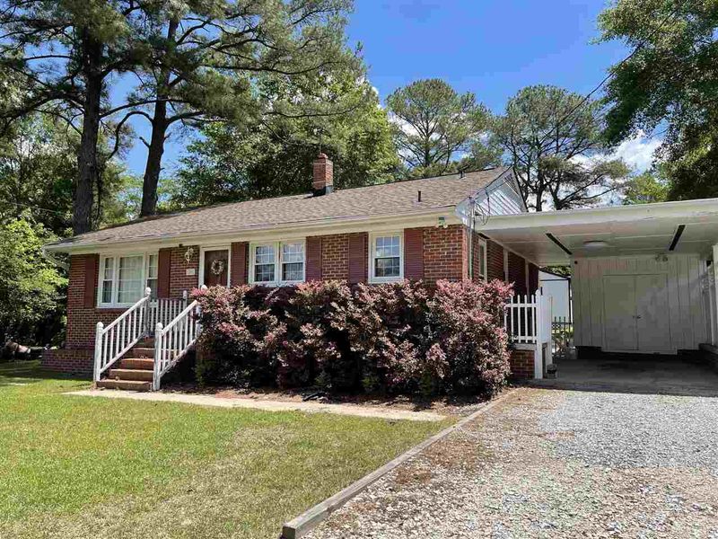 1201 S 2nd St, Lillington, NC 27546