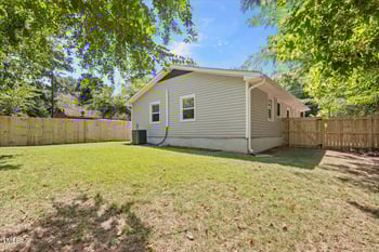 1201 Bacon St, Durham, NC 27703