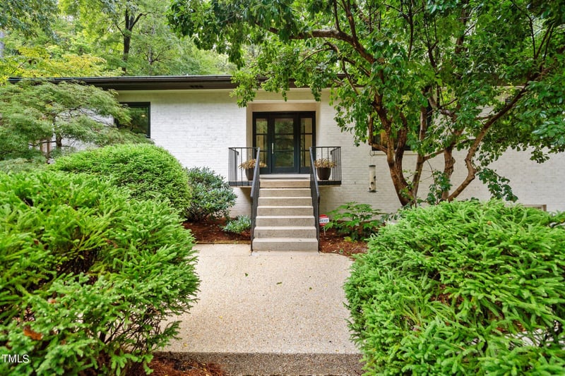 1201 Bancroft St, Raleigh, NC 27612