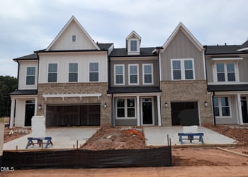 1201 Bell Heather Rd #16, Durham, NC 27703