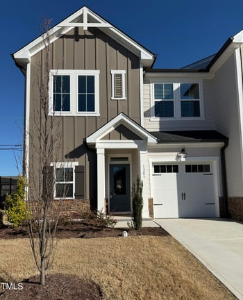 1201 Canary Pepper Dr, Durham, NC 27713