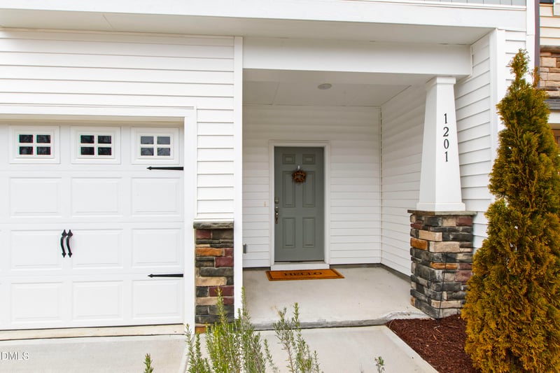 1201 Channel Drop Loop, Zebulon, NC 27597