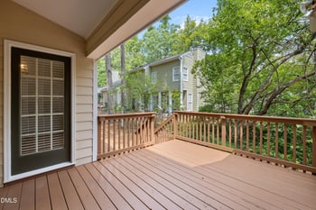 1201 Deptford Ct, Raleigh, NC 27609
