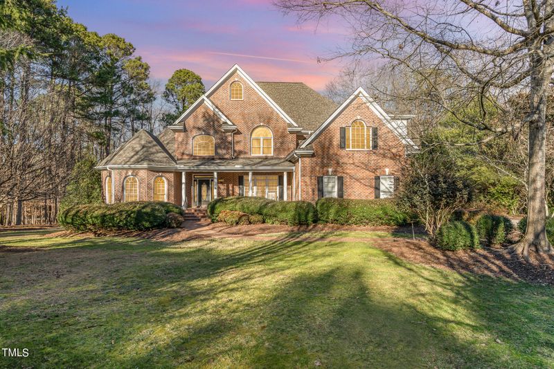 1201 Falls Bridge Dr, Raleigh, NC 27614