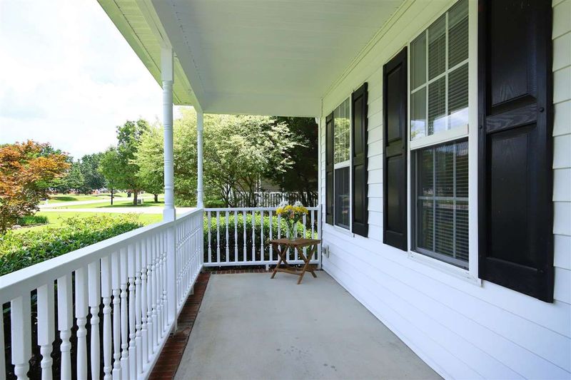 1201 Feldmen Dr, Raleigh, NC 27603