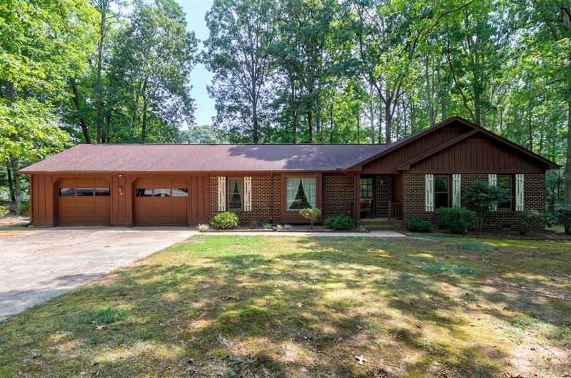 1201 Haddington Dr, Cary, NC 27511