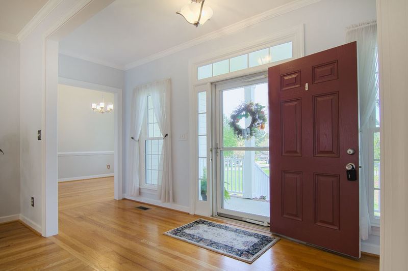 1201 Minnie Dr, Raleigh, NC 27603