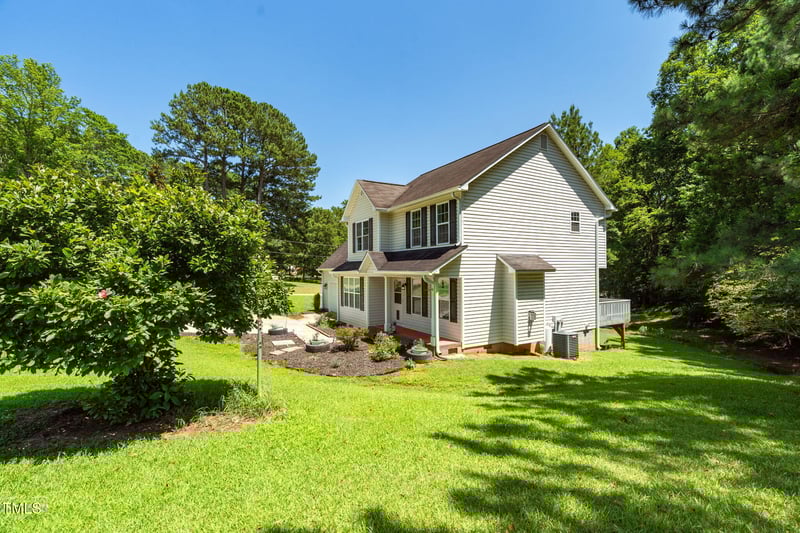 1201 Teakwood Ct, Sanford, NC 27330