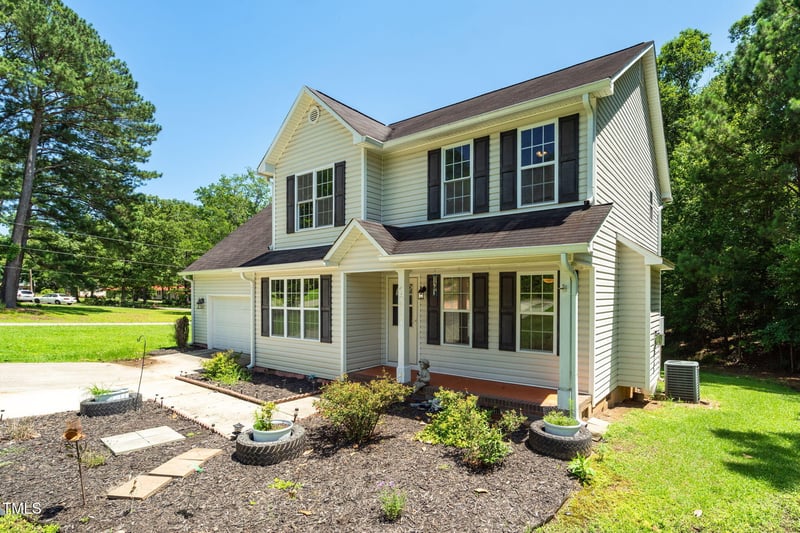 1201 Teakwood Ct, Sanford, NC 27330