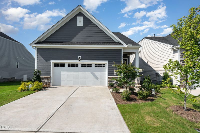 1201 White Flint Cir, Durham, NC 27703