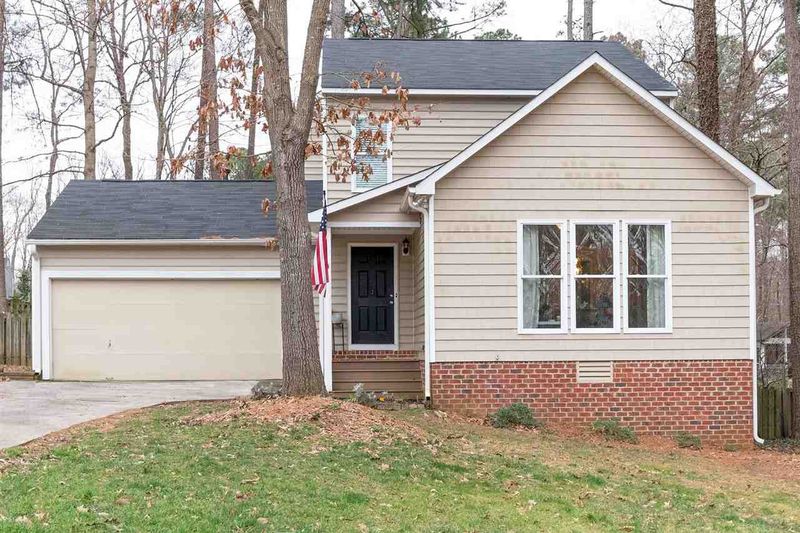1202 Belhaven Rd, Cary, NC 27513
