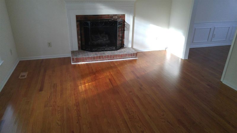 1202 Castalia Dr, Cary, NC 27513