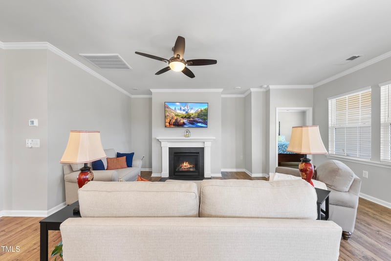 1202 Farm Leaf Dr, Durham, NC 27703
