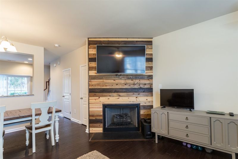 1202 Grace Point Rd, Morrisville, NC 27560