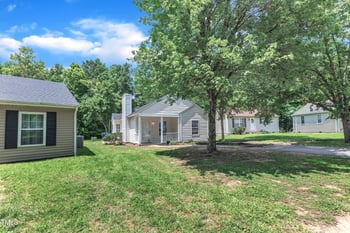 1202 Kendall Dr, Durham, NC 27703