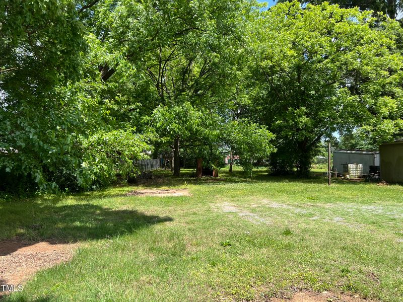 1202 Kilby St, Burlington, NC 27215