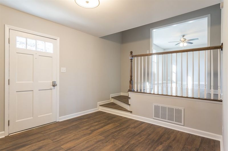 1202 Kirkwall Pl, Cary, NC 27511