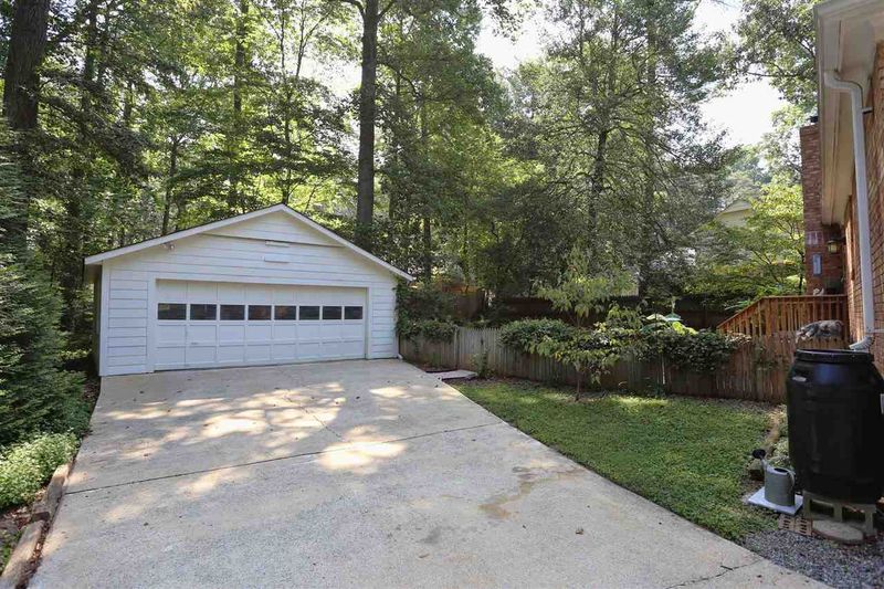 1202 Oxford Pl, Cary, NC 27511