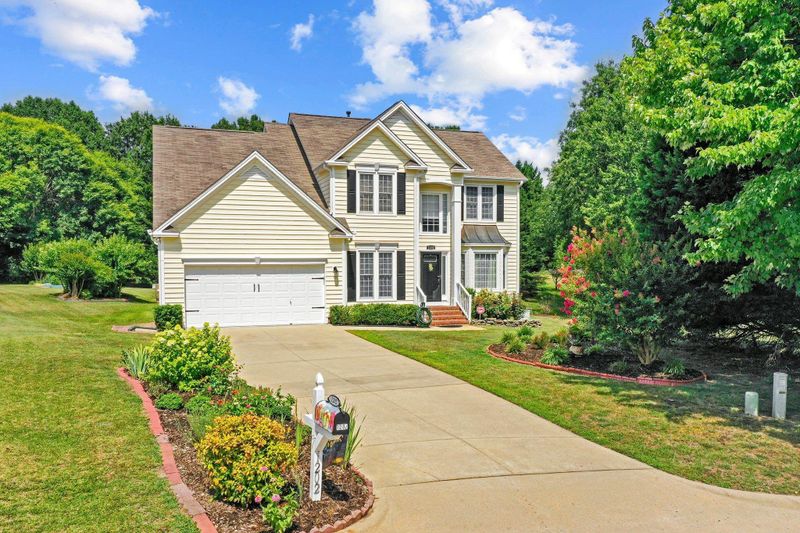 1202 Springholm Ct, Knightdale, NC 27545