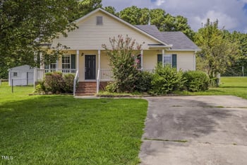 1202 Sumac Cir, Zebulon, NC 27597