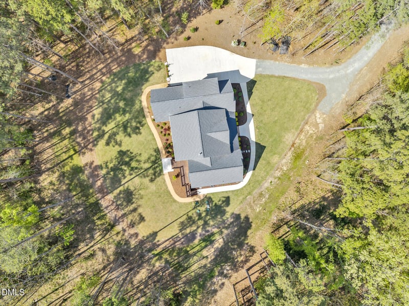 1202 Whippoorwill Ln, Chapel Hill, NC 27517