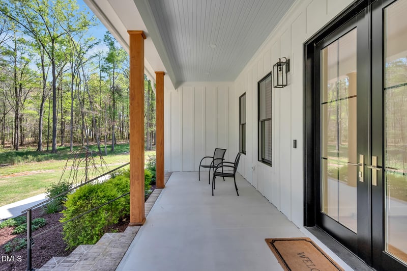 1202 Whippoorwill Ln, Chapel Hill, NC 27517