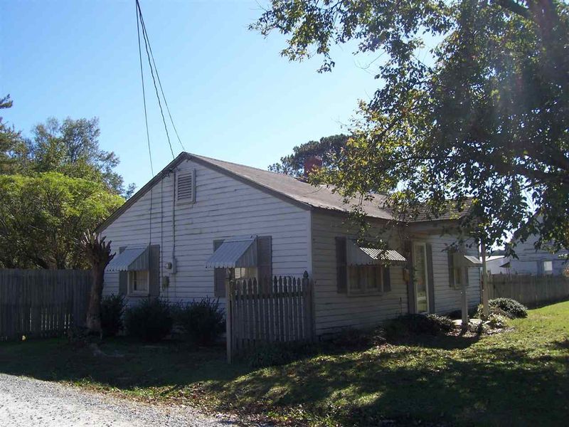 1203 S Brightleaf Blvd, Smithfield, NC 27577