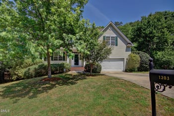 1203 Chancellors Ridge Dr, Durham, NC 27713