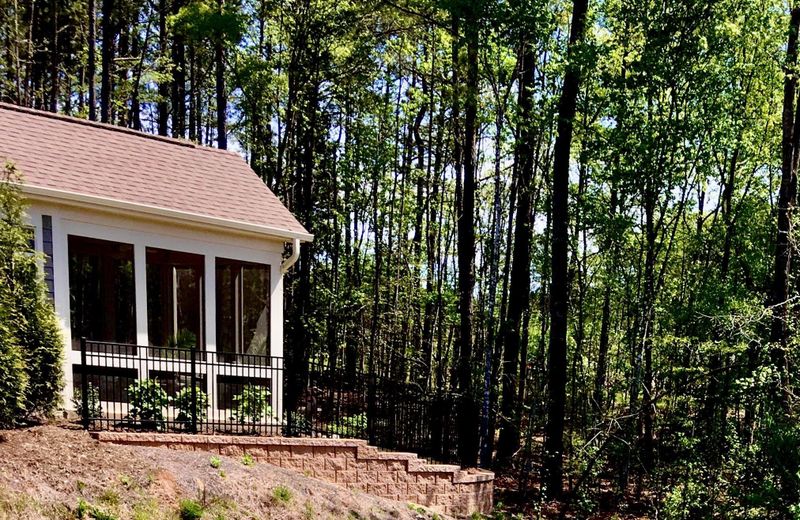 1203 Gardengate Dr, Durham, NC 27703