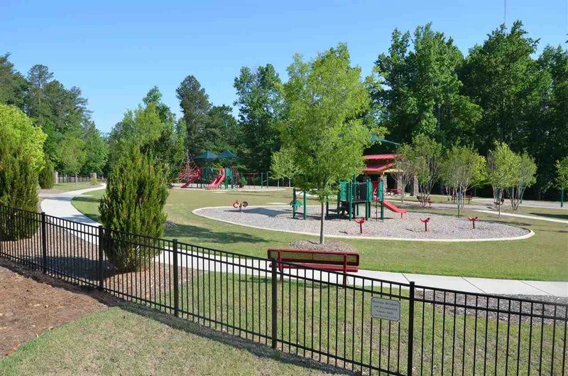 1203 Heritage Links Dr, Wake Forest, NC 27587