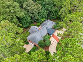 1203 Longleaf Dr, Fayetteville, NC 28305