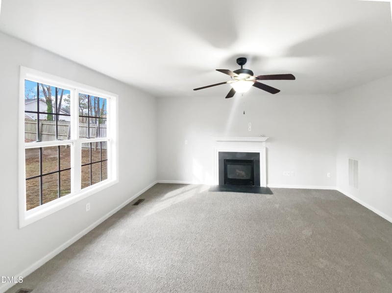 1203 Poplar Ridge Rd, Fuquay Varina, NC 27526