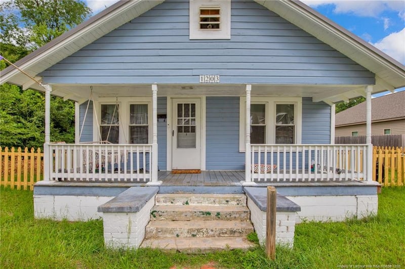 1203 Simpson St, Fayetteville, NC 28305