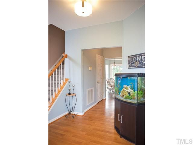 1203 Twelve Oaks Ln, Apex, NC 27502