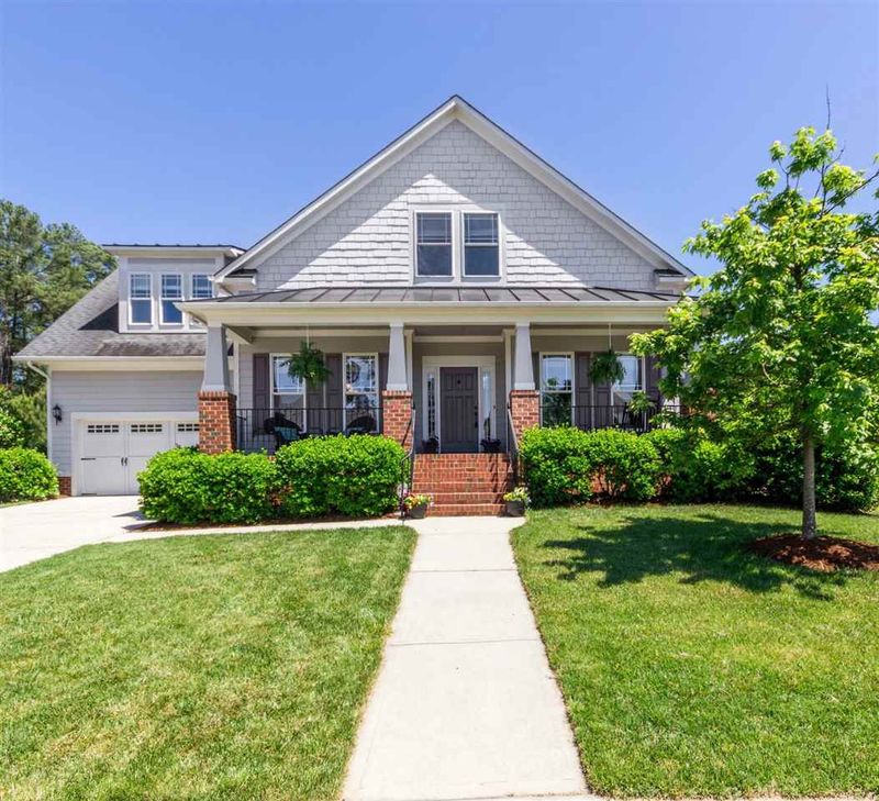 12039 Wicker Dr, Chapel Hill, NC 27517