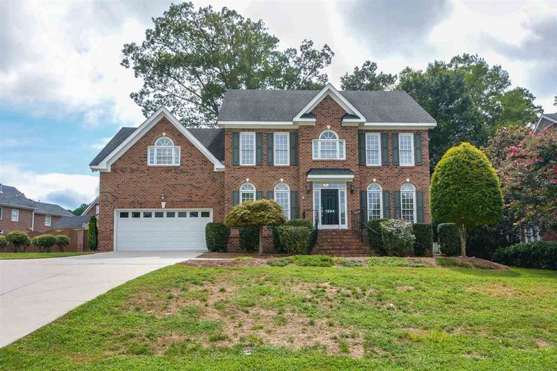 1204 Belfry Dr, Knightdale, NC 27545